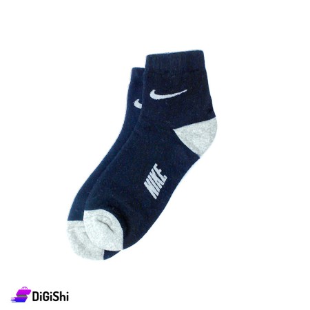 ZOX NIKE Pair Of Cotton Towelie Men Medium Socks - Dark Blue
