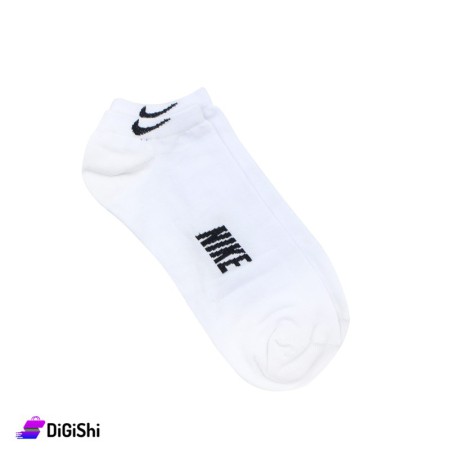 جوارب قطن رجالية قصيرة  ZOX - أبيض طبعة NIKE