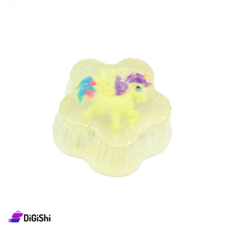 صابون غليسيرين مع لعبة يونيكورن Unicorn Body Shop - موف