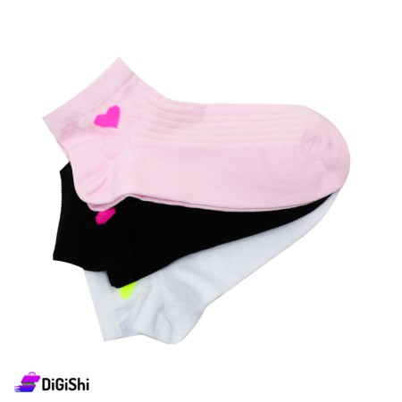 Al Samah Set Of Girl's Short Socks Heart Drawing