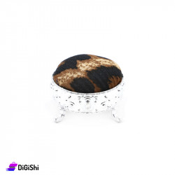 قاعدة دبابيس مخمل