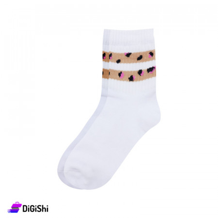 جوارب نسائية بشكير ساق وسط رسمة خطين ZOX Plus  - أبيض