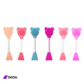 Sweet beauty With Two Headed Brush For Cleaning The Face And Applying The Mask - Purple