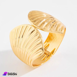 إسوارة نسائية شكل صدف لون ذهبي