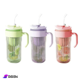 Grooved Glass Mug with Plastic Lid and Strainer and Glass Straw